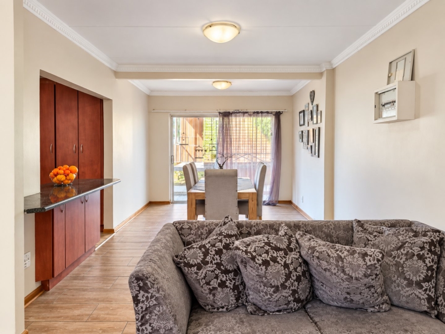 5 Bedroom Property for Sale in Wilgehof Free State